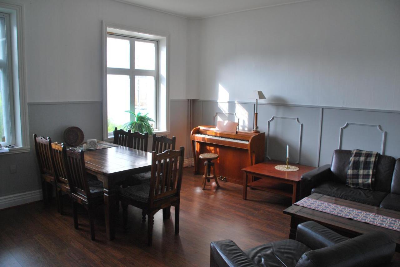 Svea Hotell, Vollsjoe Екстер'єр фото